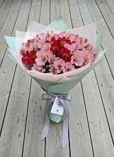 Букет цветов из:  Альстромерии в Нестерово