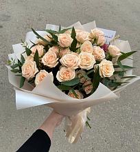 Букет Кремовые розы Латте в Нестерово
