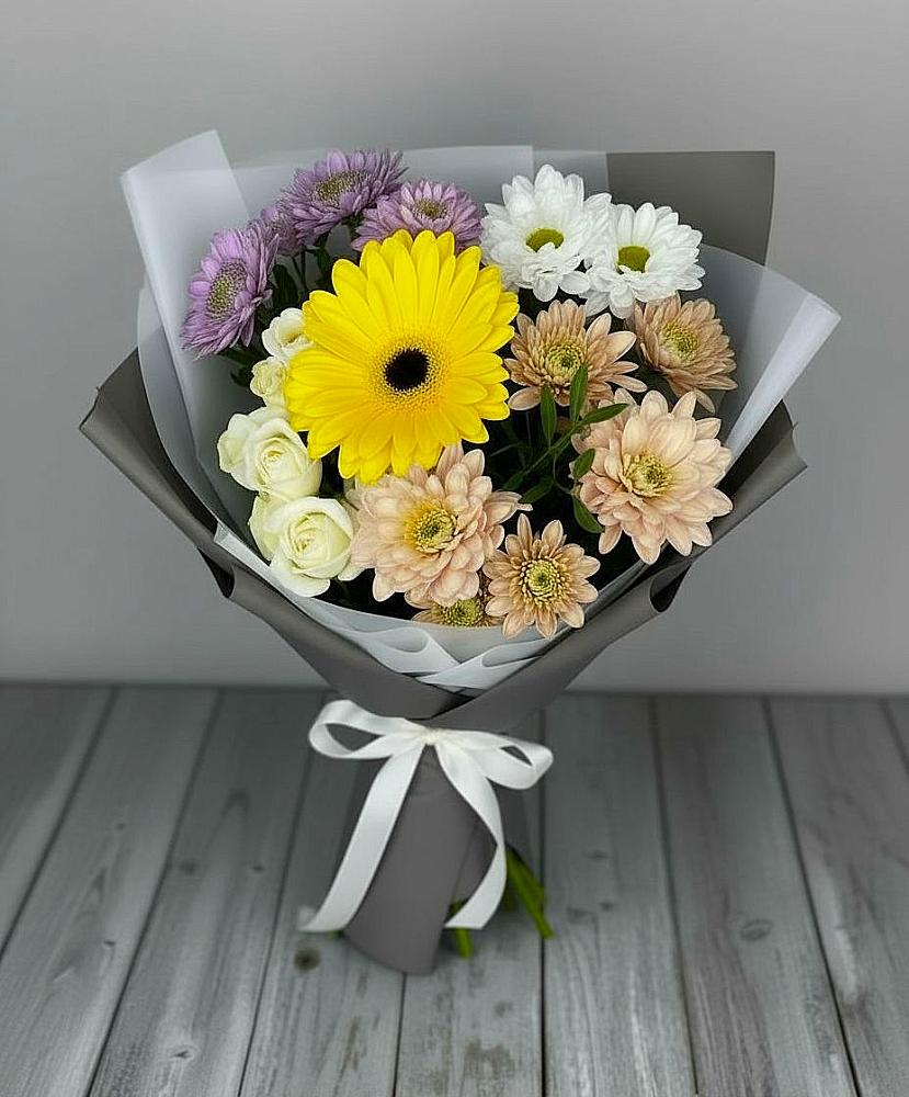 Букет цветов из: Розы, Герберы и Хризантемы в Нестерово