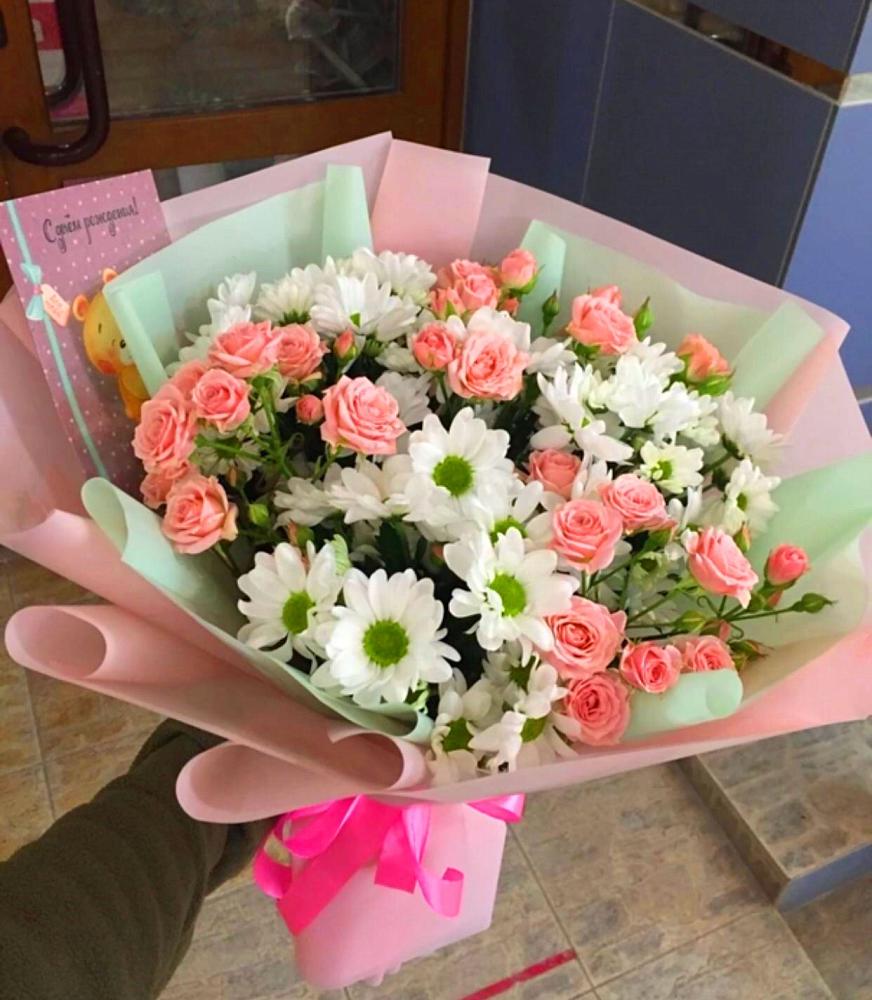 Букет цветов из: Розы и Хризантемы в Нестерово