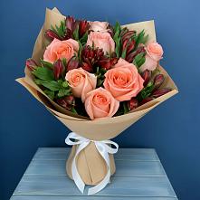 Букет цветов из:  Розы и Альстромерии в Нестерово