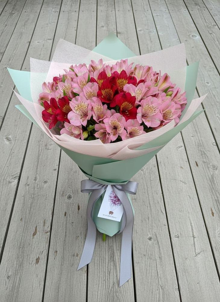 Букет цветов из: Альстромерии в Нестерово