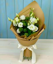 Букет цветов из:  Хризантемы и Лизиантусы в Нестерово