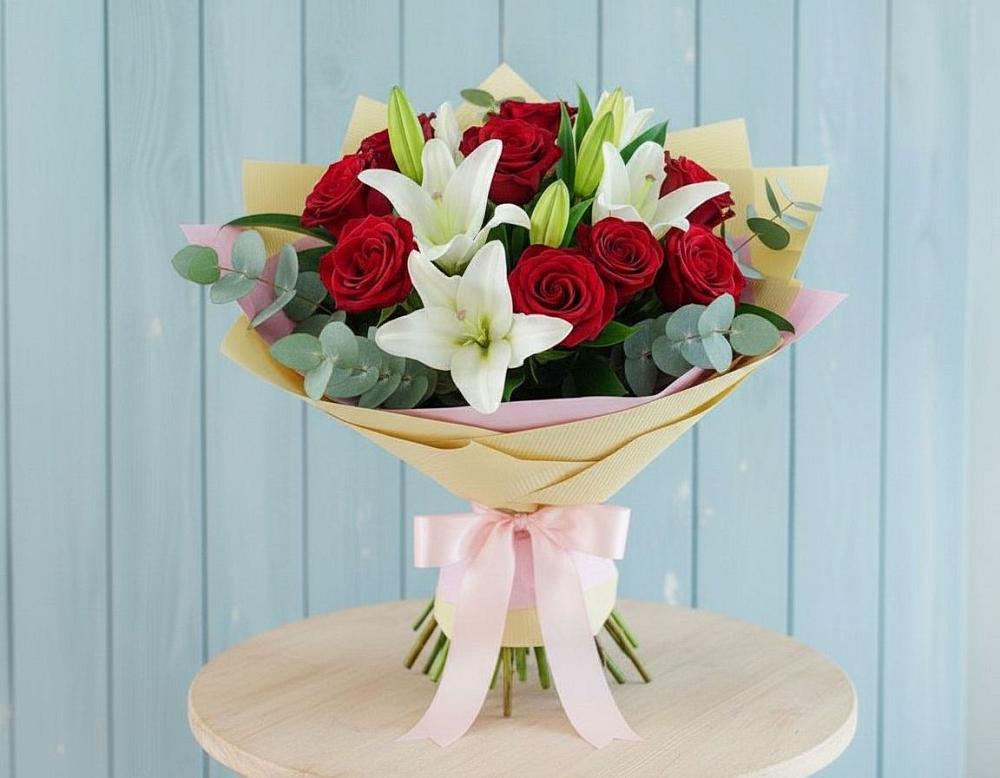 Букет цветов из: Лилии и Розы в Нестерово