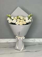 Букет цветов из:  Розы и Лизиантусы в Нестерово